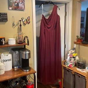 David’s bridal brides maids dress size 26